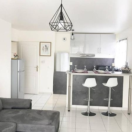 Superbe Appartement Lumineux Proche Disney Montevrain Exterior photo